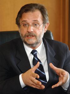  Miguel Rossetto, ministro da Secretaria Geral da Presidência da República