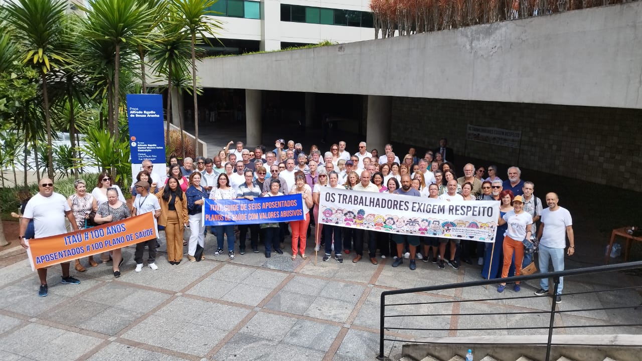 Aposentados do Itaú cobram condições dignas no plano de saúde