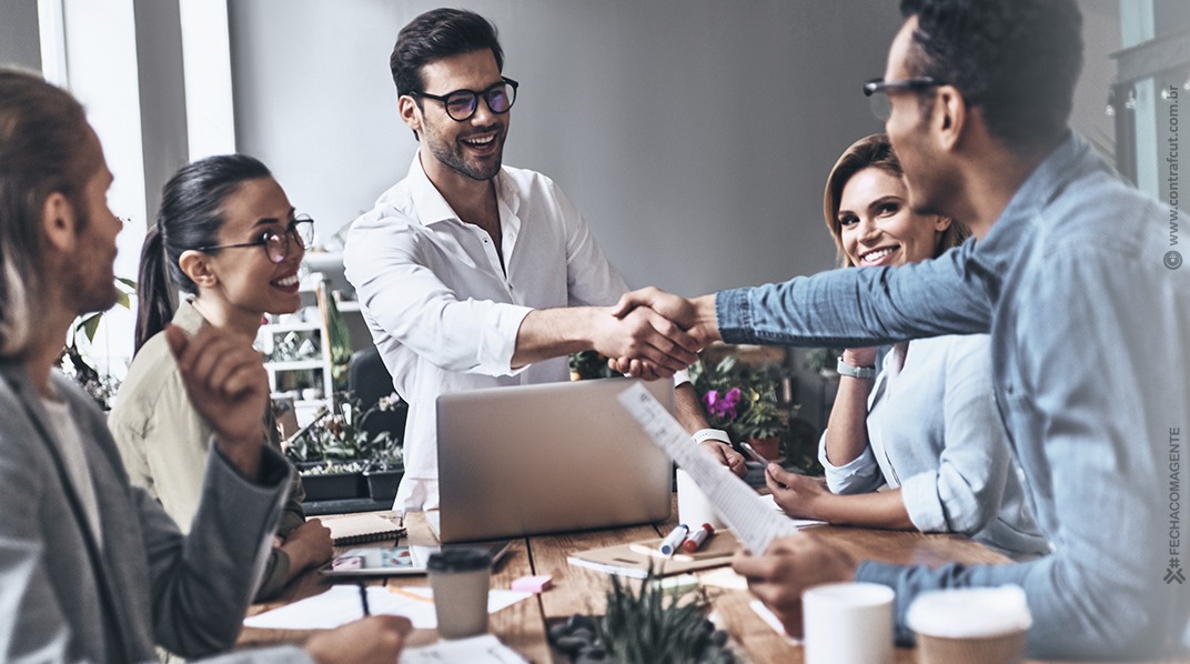 Contraf-CUT debate fortalecimento de campanhas solidárias para a categoria