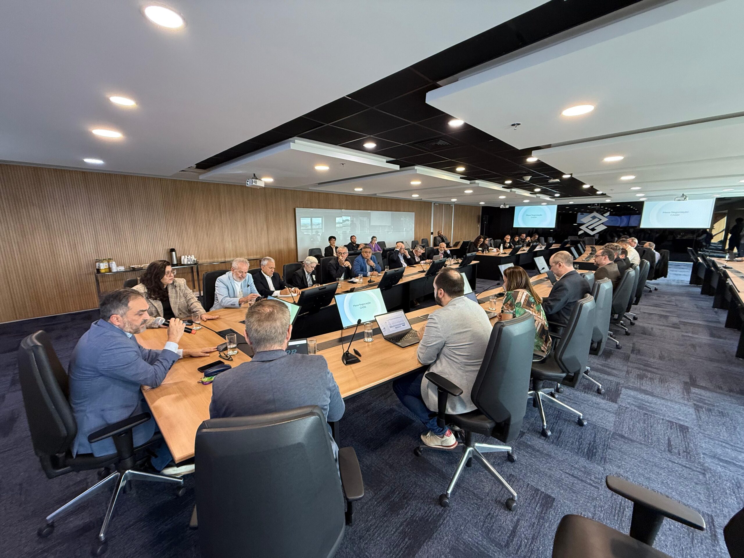 Funcionários do BB rejeitam proposta que aumenta contribuição à Cassi e impacta orçamento das famílias