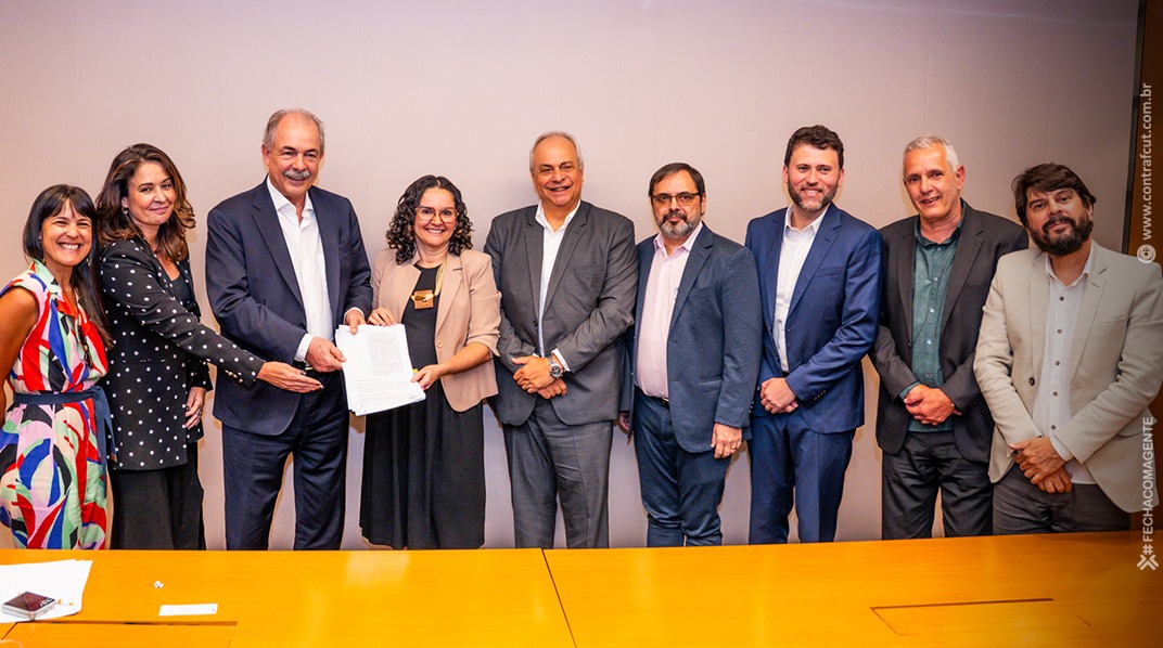 BNDES: Dois acordos de trabalho assinados