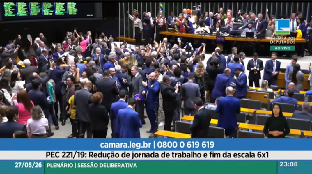 PEC do fim da escala 6×1 é aprovada em 1º e 2ª turnos na Câmara dos Deputados